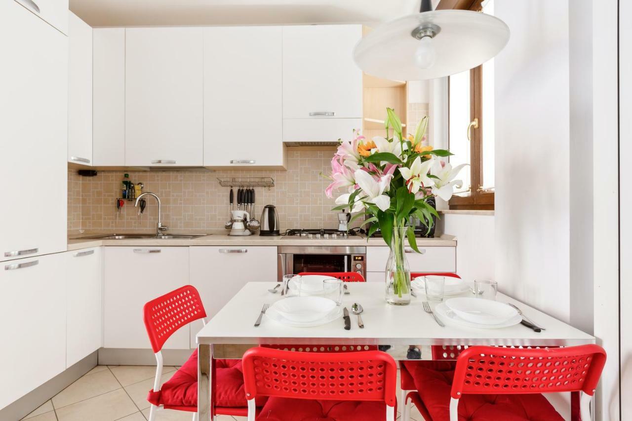 Corsica Huge Terrace Flats Apartment Milano Exterior foto